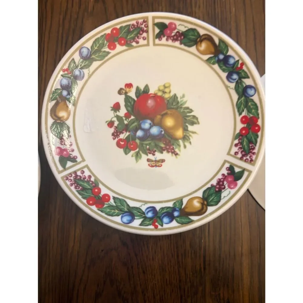 Eden Tabletops Unlimited vintage set of six small Fruit Motif salad/deser Plates